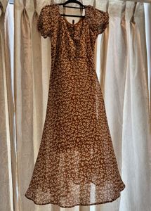 Woman Brown Floral Midi Dress