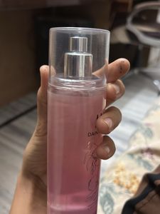 AND Dainty Glam Fragrance Mist