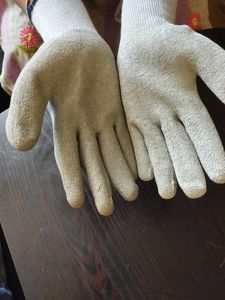 Hand Gloves