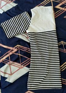 Price Drop 🌟🌟Miss Chase Cold Shoulder TShirt Top