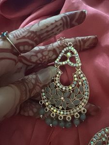 earings with nethichutti
