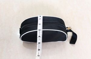 🆕️ Shaving Pouch With White Pipping