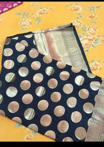 Elegant Navy Polka Dot Saree