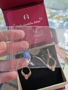 GIVA Rose Gold Princess Earrings