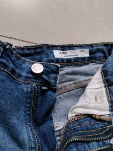 Light Wash Flared Jeans