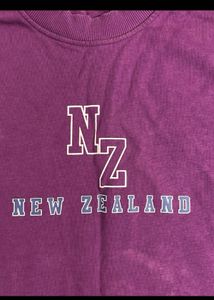 Purple "New Zealand" Graphic Sweatshirt