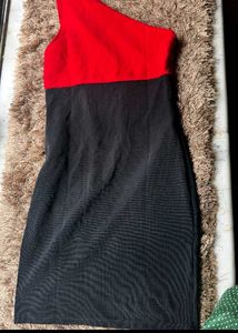 Chic One-Shoulder Red &amp; Black Dress