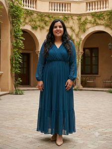 Elegant Teal Maxi Dress