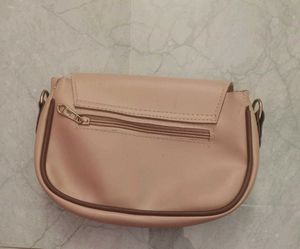 Chic nude Crossbody Bag