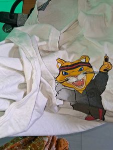 Vintage Cartoon Cat Basketball T-Shirt of 1