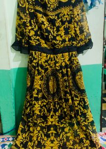 Elegant Black &amp; Gold Printed Maxi Dress