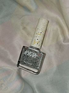 Nykaa Nail Enamel - Grey Speckled