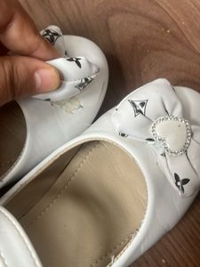 Girl Shoe Size 36