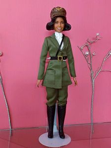 Barbie Inspiring Women Bessie Coleman Doll