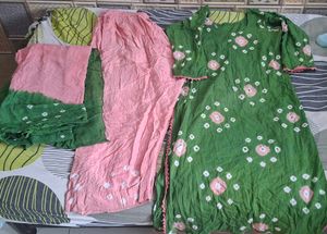 Green Bandhani Kurta Set with Pink Palazzo