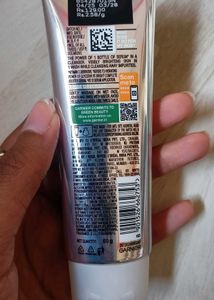 Garnier Bright Complete Cleanser
