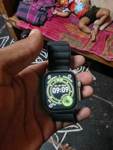 ULTRA3 Smartwatch - 7 in 1 Strap