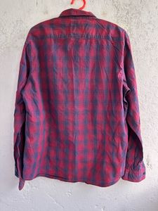 Men's Red &amp; Blue Plaid Long Sleeve Shirt