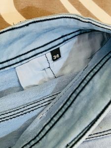 Men's Light Wash Straight Leg Jeans