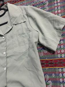 Light Green Button-Up Cropped Shirt