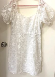 Chic White Lace Puff Sleeve Dress