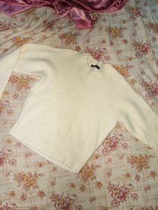 White Ribbed Knit Sweater🤍