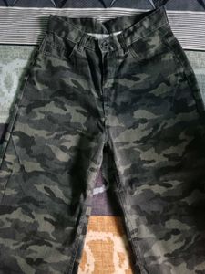 🇹🇭 Camouflage Wide Leg Jeans