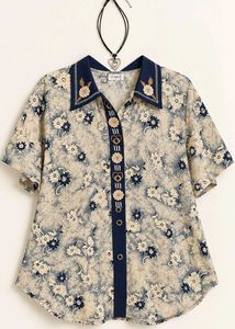 Chic Floral Print Button-Up Tunic Top
