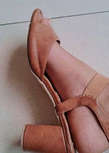 Lady Queen Brown Wedge Sandals