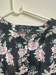Chic Floral Print Blouse