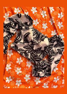 Chic Black &amp; White Floral Off-Shoulder crop Top