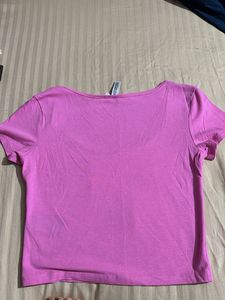 H&amp;M Pink Cropped T-Shirt