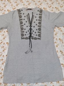 White And Black Checkered Tunic