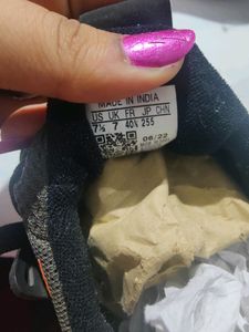 ADIDAS MEN'S CASUAL SHOES. Like New.