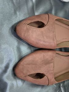 Stylish Peach Flat Sandals