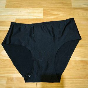 Comfortable Black Briefs