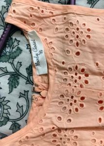 Women's Peach Schiffli Embroidered Sleeveless Fit