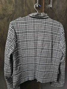 Price Drop ! Trendy Plaid Jacket