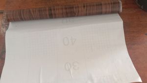Classic Maroon Wallpaper (1000cm×45cm)