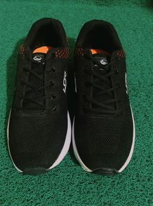 LCR Men's Casual Shoes. Like New. Good Condition