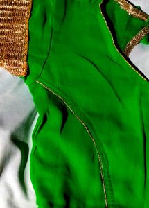 PRINCESS CUT DESVibrant Green Blouse with Gold TRI