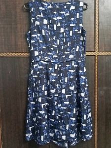 Women's Georgette Blue Floral Dress with Cut Sleev