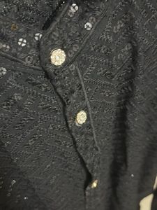Men's Black Embellished Kurta