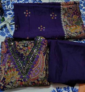 Elegant Paisley Print Kurta Set