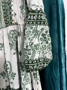 Boho Chic White &amp; Green Print Dress