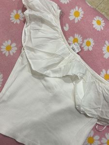Zara White One-Shoulder Top