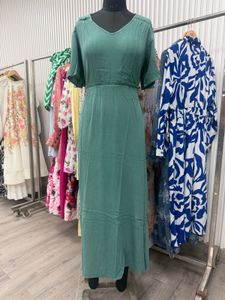 Elegant Green Maxi Dress