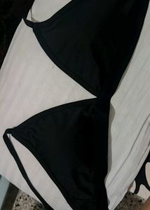 New Hot deep neck black Bra
