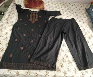 Embroidered Kurta Set in black 🖤😍🔥