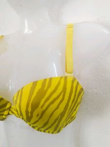 sale 🎊GUESS yellow Tiger Print Bra